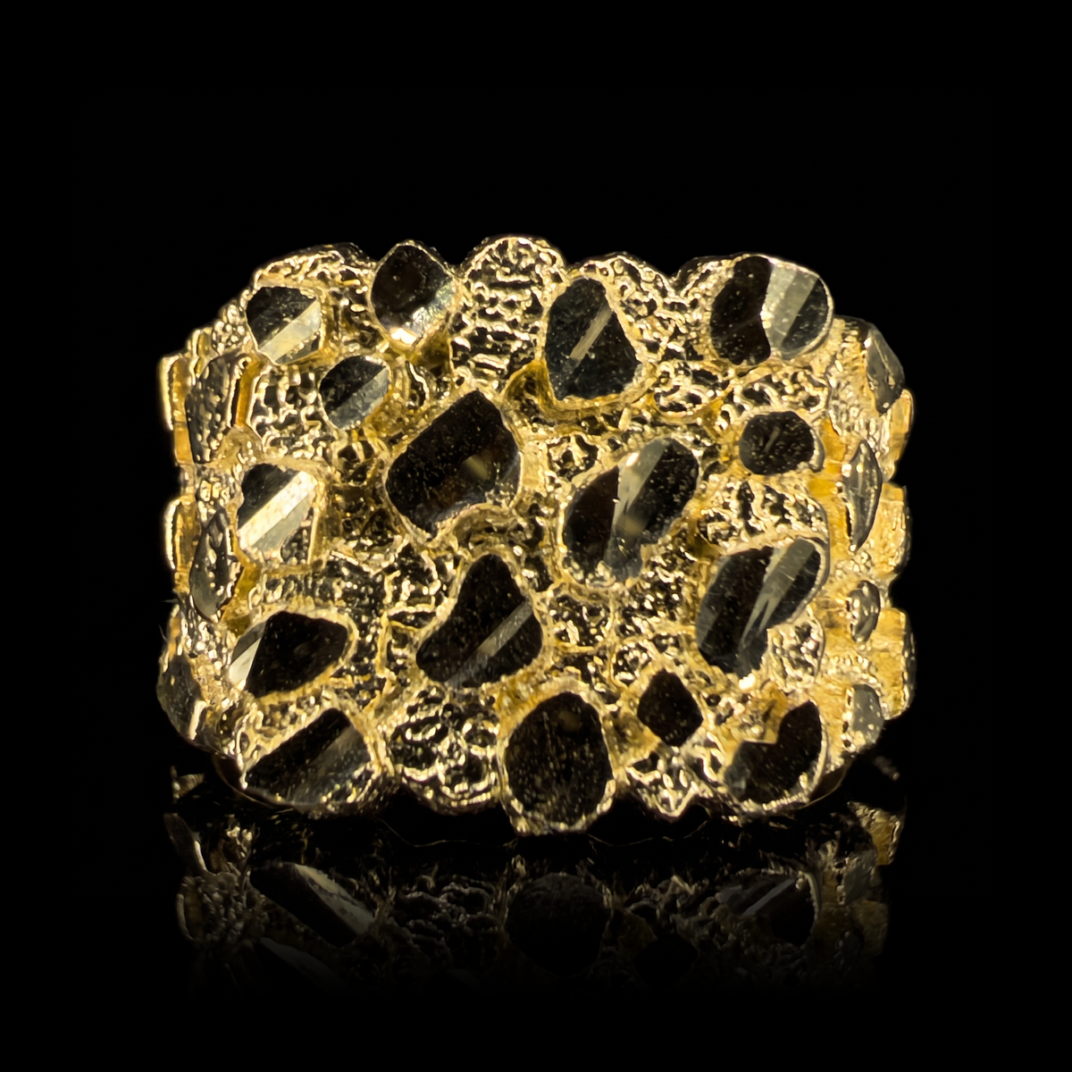 10k gold square nugget ring 12mm, nugget face front view on black