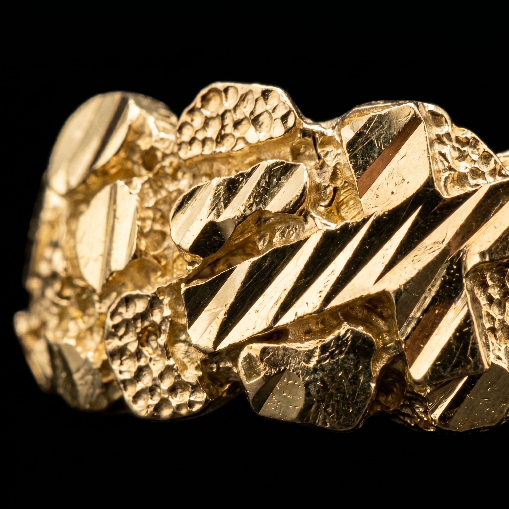 10k Gold Cross Nugget Ring 9.5mm